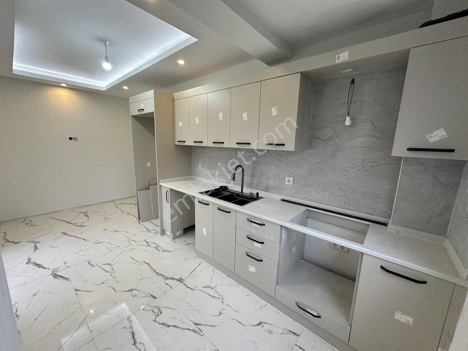 Çamlık Mahallesinde Manzaralı 2+1 110m2 Daire