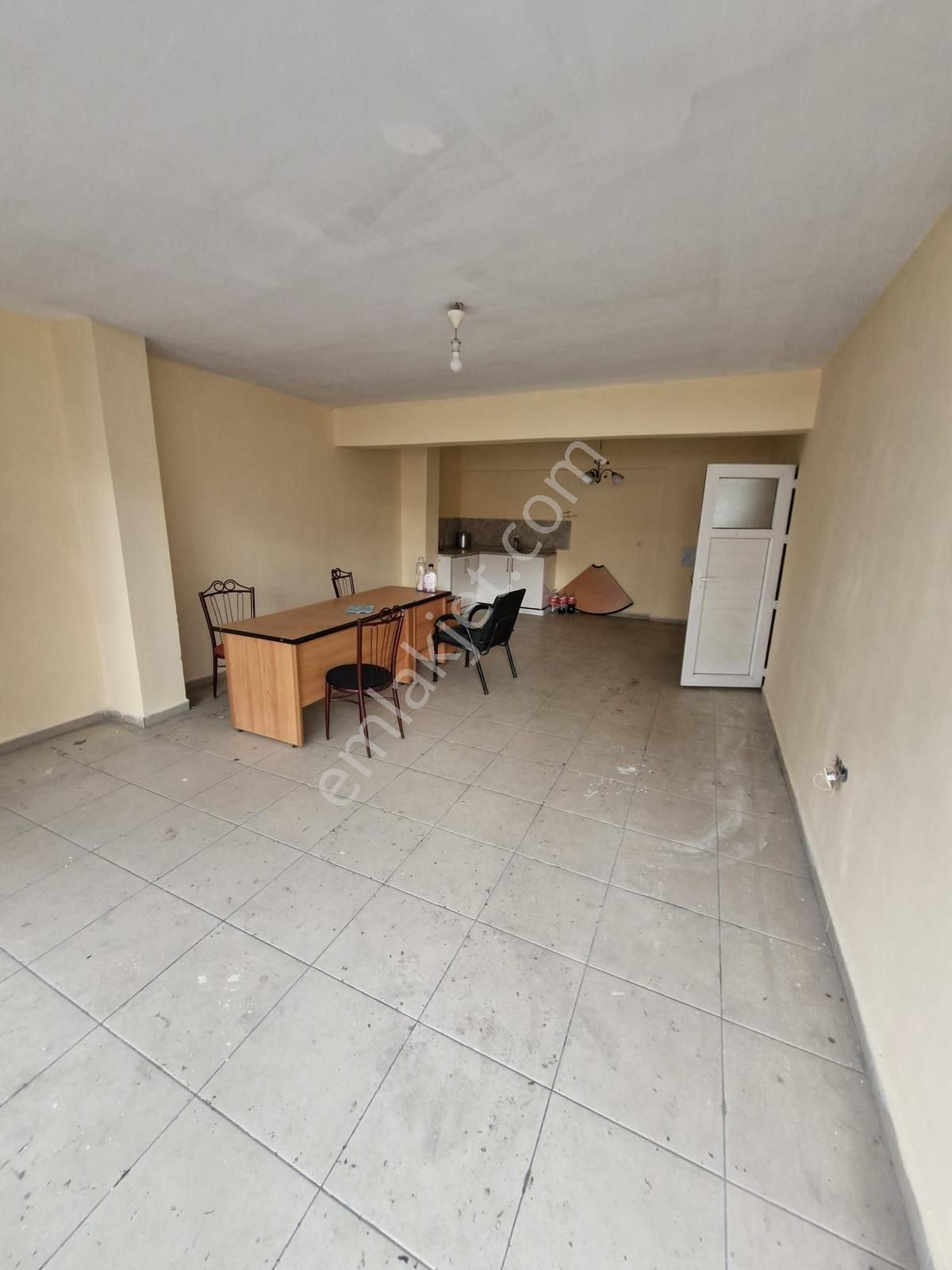 Duru Gayrimenkul Den Şabaoğlunda 40 M2 (takasalı) Satılık Dükkan - Görsel 4