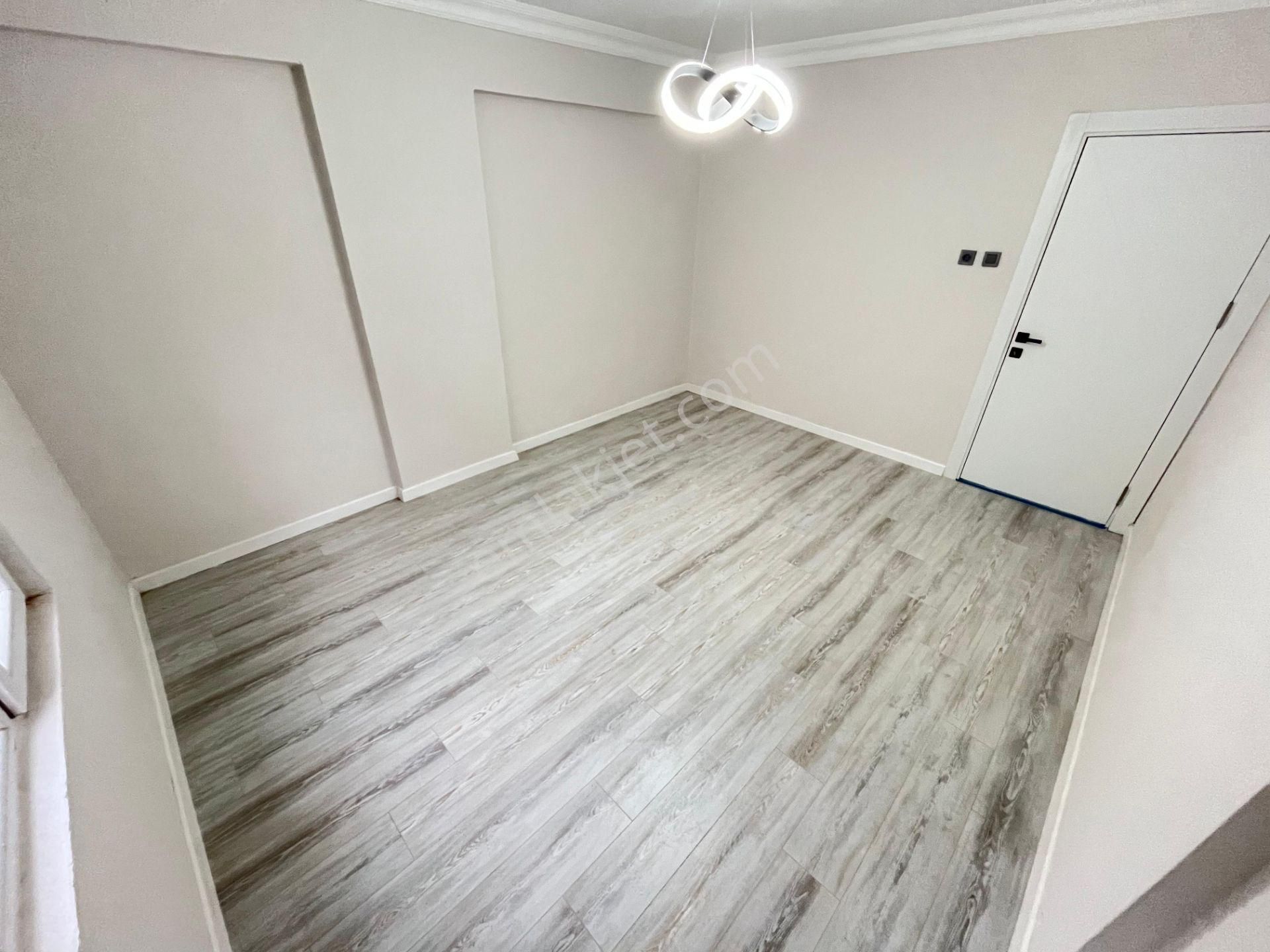 Akçay Özgüven Emlak'tan Satılık 2+1 Ayrı Mutfak Daire - Görsel 15