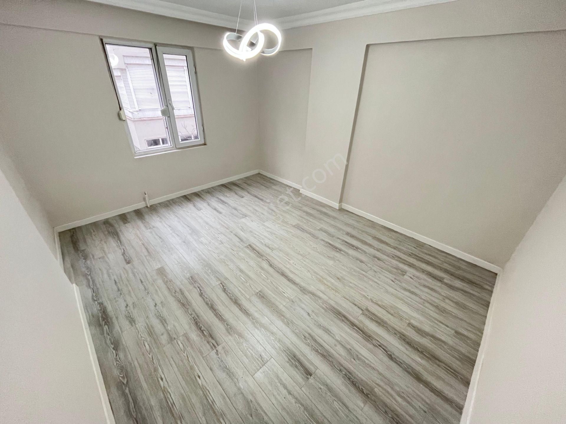 Akçay Özgüven Emlak'tan Satılık 2+1 Ayrı Mutfak Daire - Görsel 12