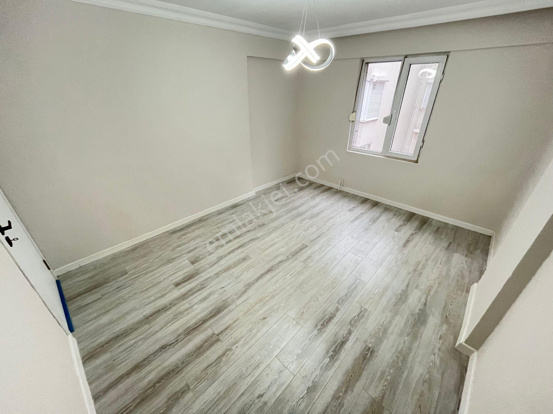 Akçay Özgüven Emlak'tan Satılık 2+1 Ayrı Mutfak Daire - Görsel 13