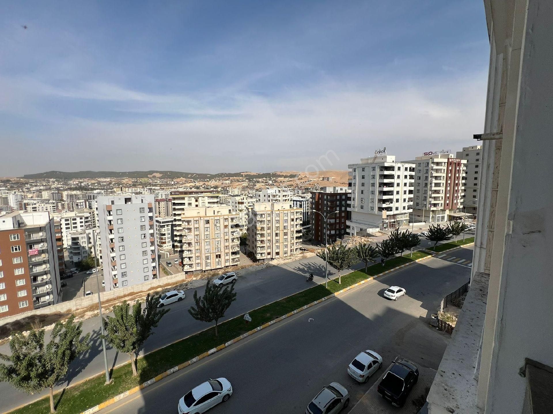 Yavuz Emlak Tan Satılık Daire Arakat Karaköprü İkinci 35mt De - Görsel 22