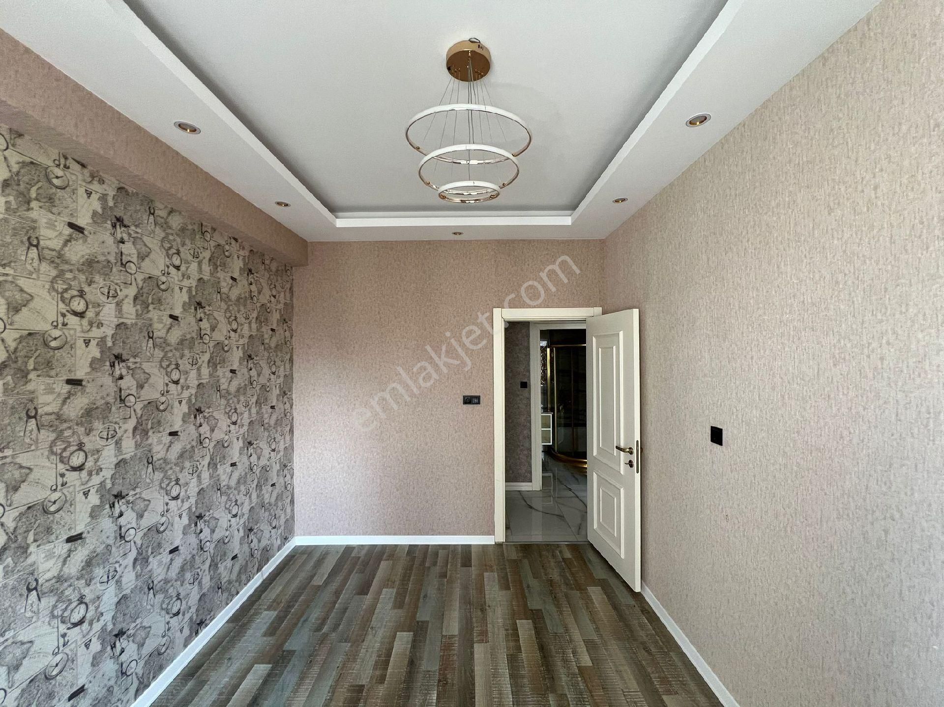Yavuz Emlak Tan Satılık Daire Arakat Karaköprü İkinci 35mt De - Görsel 4