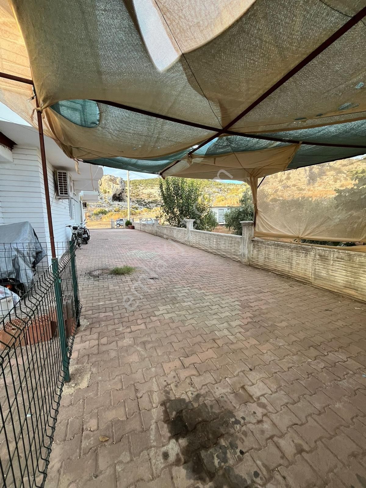 Kepez Varsak Mendereste Bahçe Kullanımlı 2+1 Temiz Daire! - Görsel 2