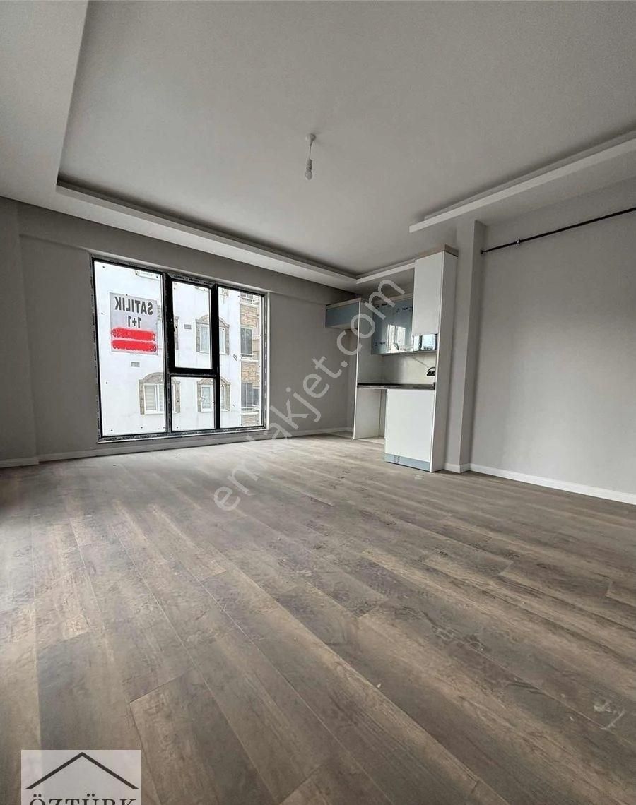 Abdullah Gül Bulvarına Sadece 50 Metre Mesafede Yatırımlık 1+1 - Görsel 2