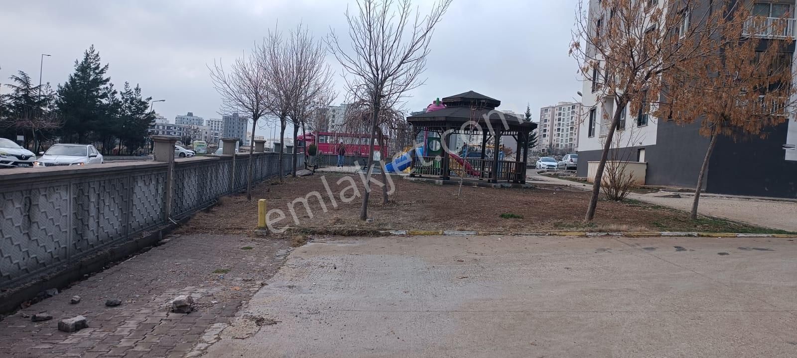 Akev Gayrimenkul'den Seyrantepe Toki Konutları 4+1 Ara Kat Daire - Görsel 29