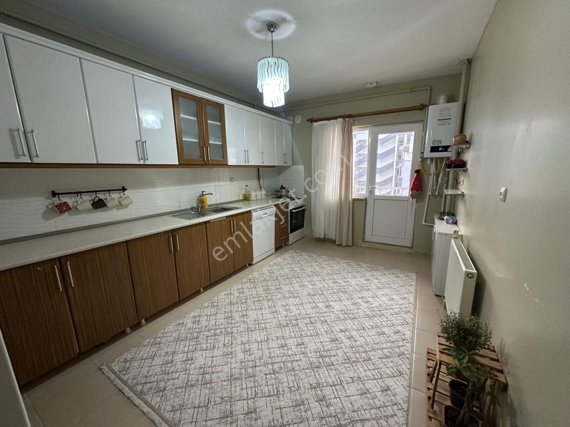 Akev Gayrimenkul'den Seyrantepe Toki Konutları 4+1 Ara Kat Daire - Görsel 20