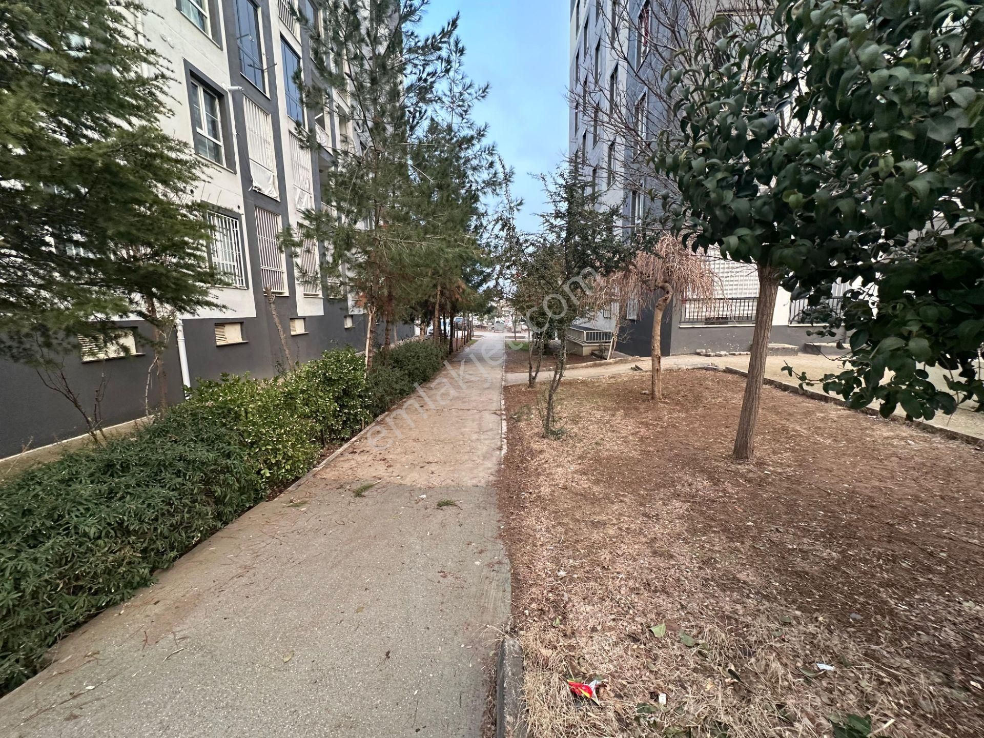 Akev Gayrimenkul'den Seyrantepe Toki Konutları 4+1 Ara Kat Daire - Görsel 28