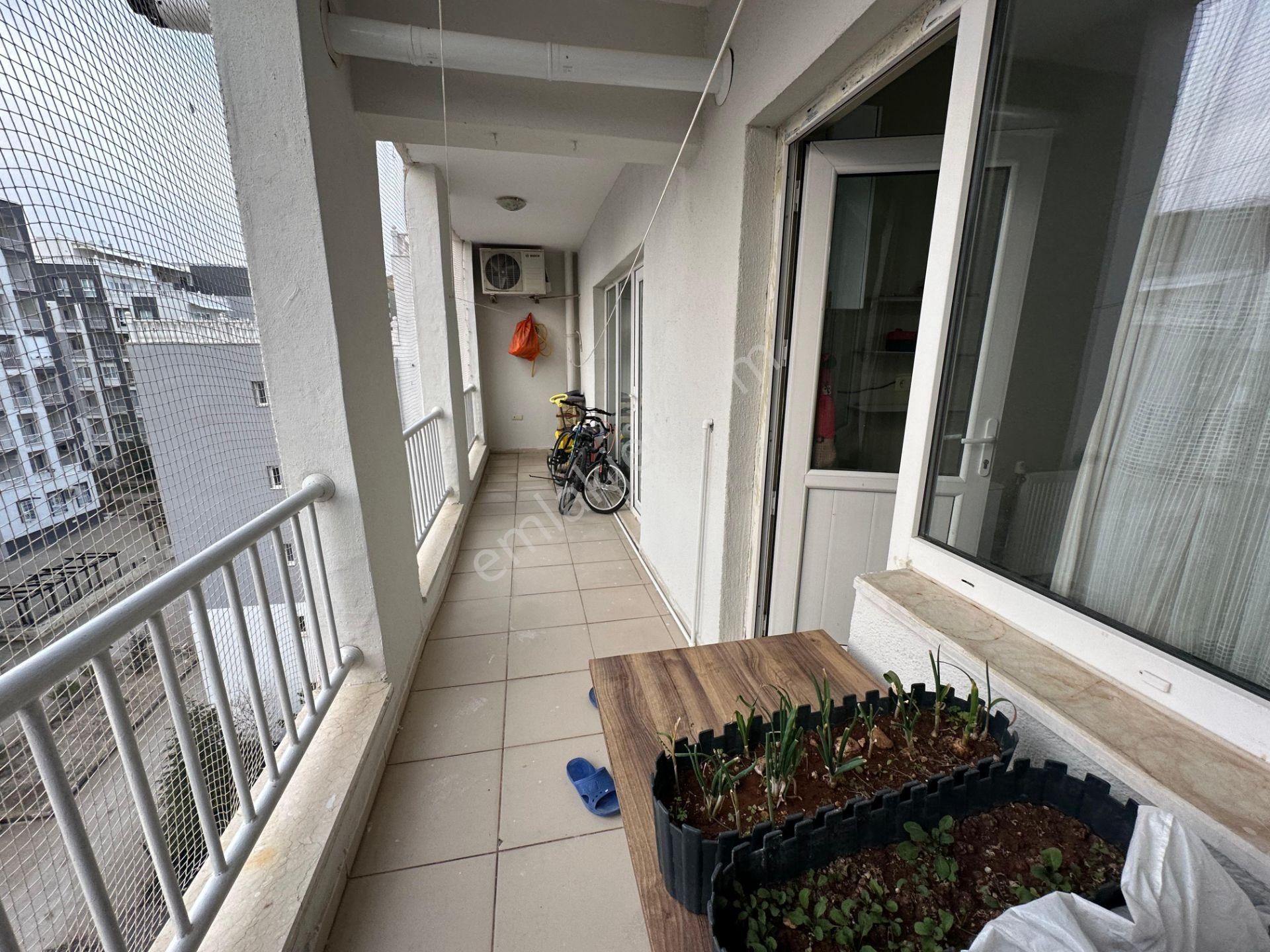 Akev Gayrimenkul'den Seyrantepe Toki Konutları 4+1 Ara Kat Daire - Görsel 13