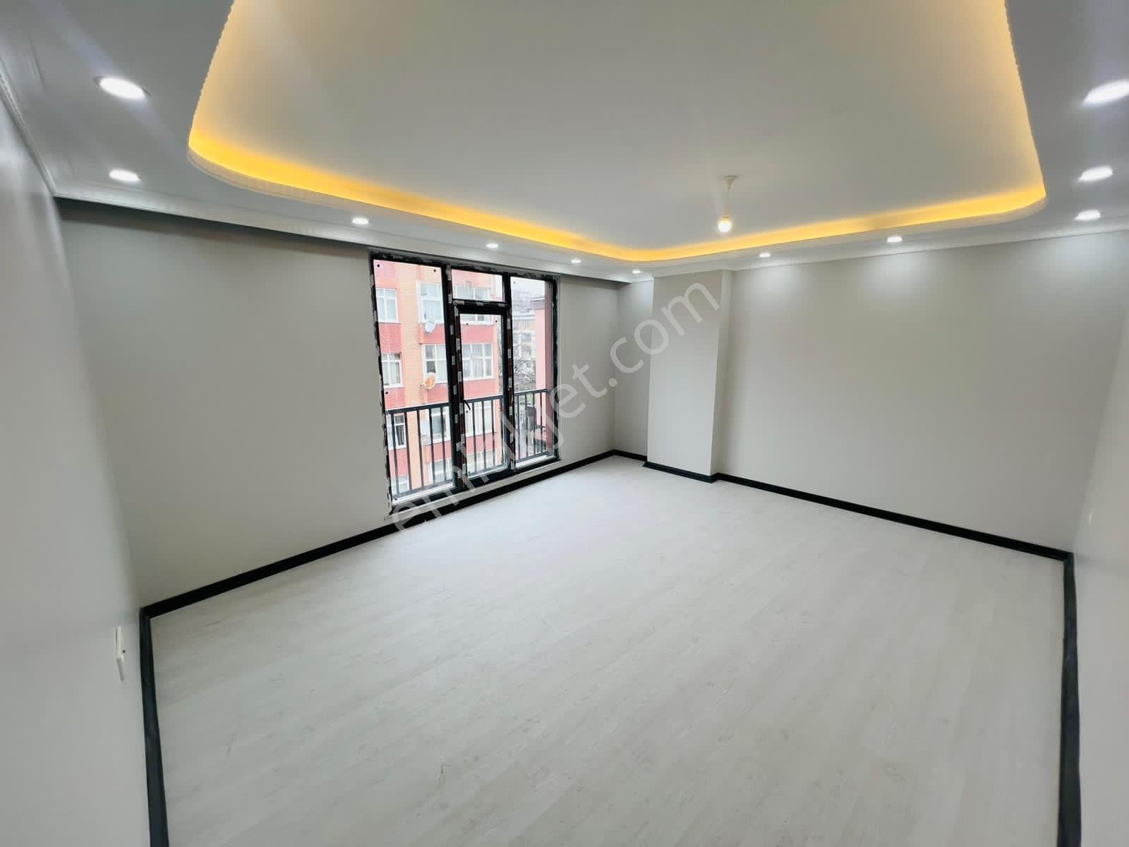 75.yıl Mah’de Vega Avm Yakın 3 + 130 Metre² Yerden Isıtmalı Ebeveyn Banyolu Sıfır Ara Kat Daireler - Görsel 12
