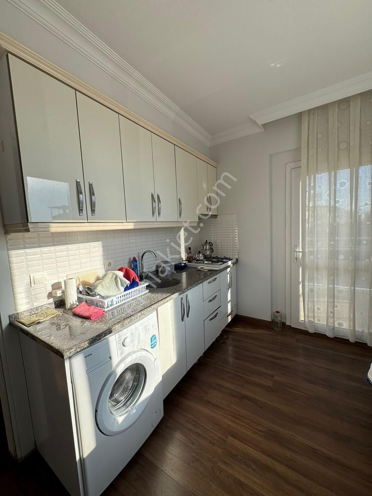 ❗️merkez Konumda 3+1 Daire Ara Kat Ayrı Mutfak❗️ - Görsel 3