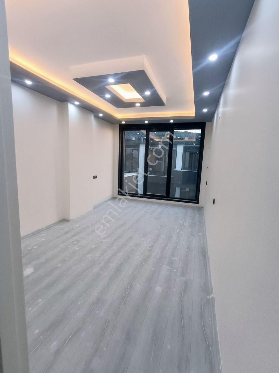 Taş Emlak'tan Havuzlu Sitede 2+1 Sıfır Daire - Görsel 15