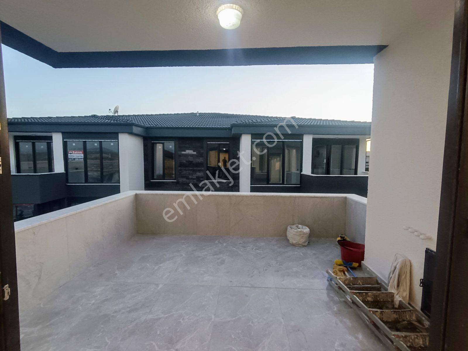 Taş Emlak'tan Havuzlu Sitede 2+1 Sıfır Daire - Görsel 2
