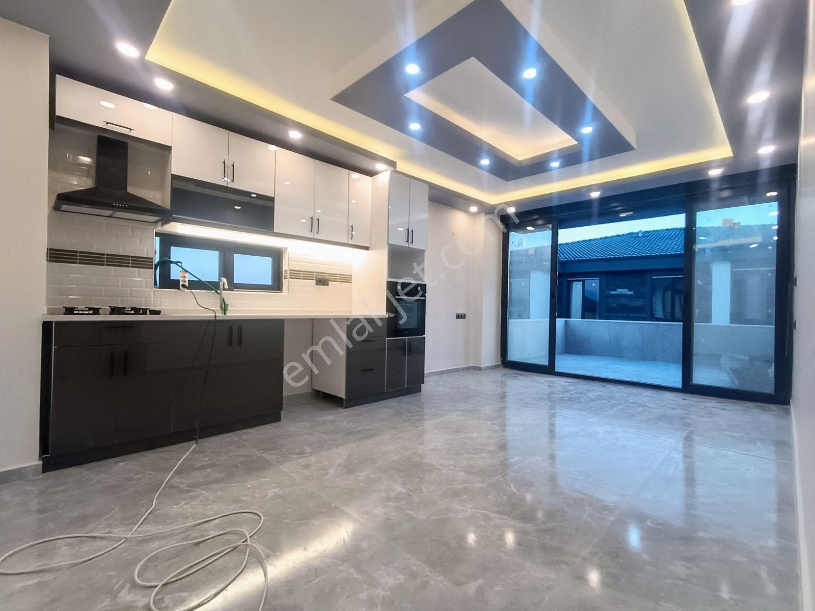 Taş Emlak'tan Havuzlu Sitede 2+1 Sıfır Daire - Görsel 22