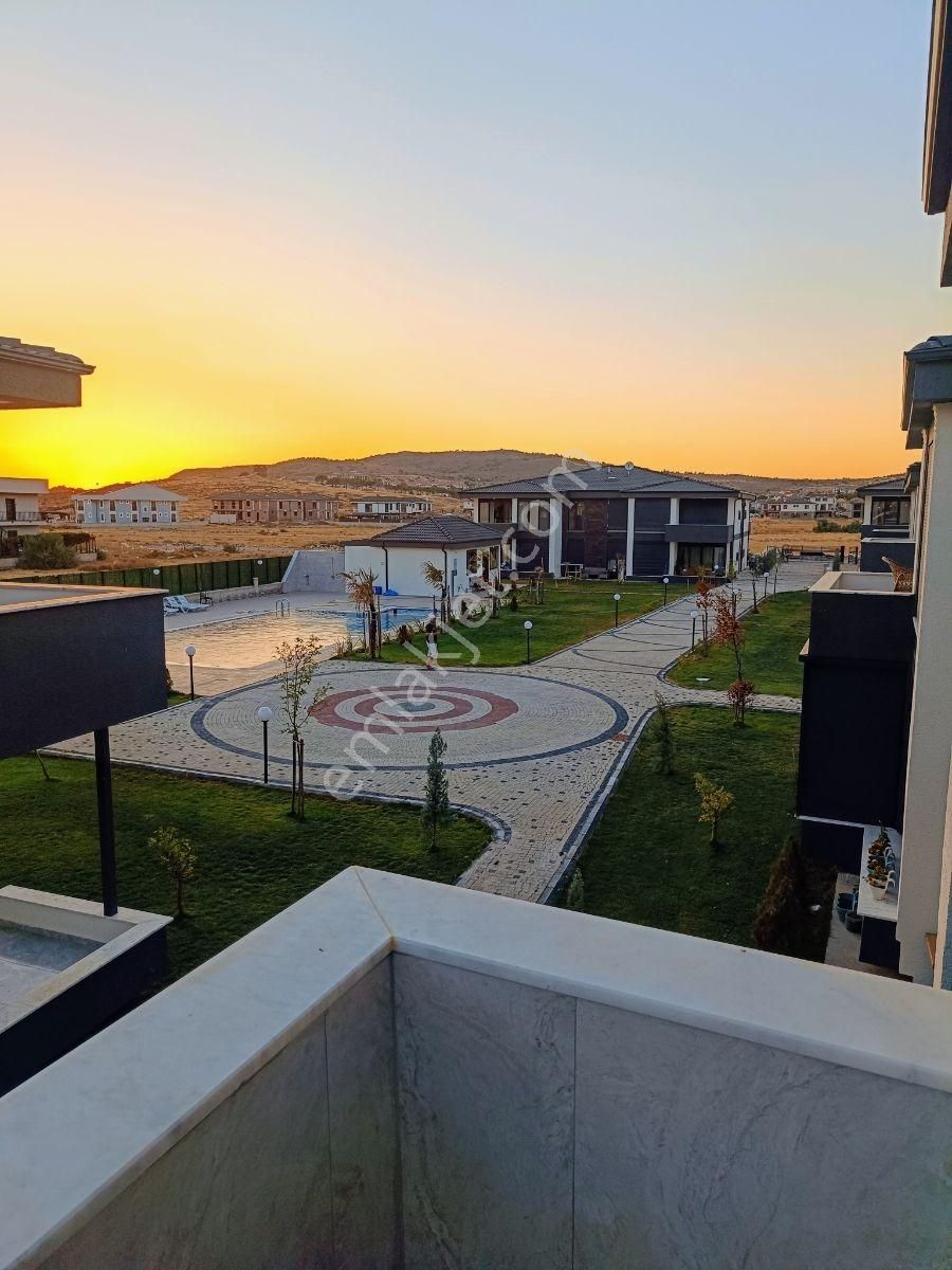 Taş Emlak'tan Havuzlu Sitede 2+1 Sıfır Daire - Görsel 17