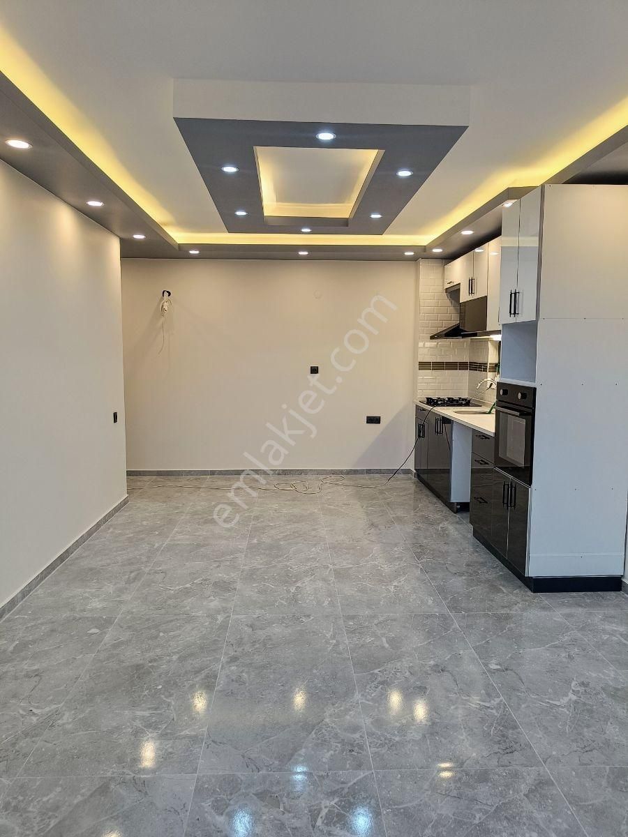 Taş Emlak'tan Havuzlu Sitede 2+1 Sıfır Daire - Görsel 12