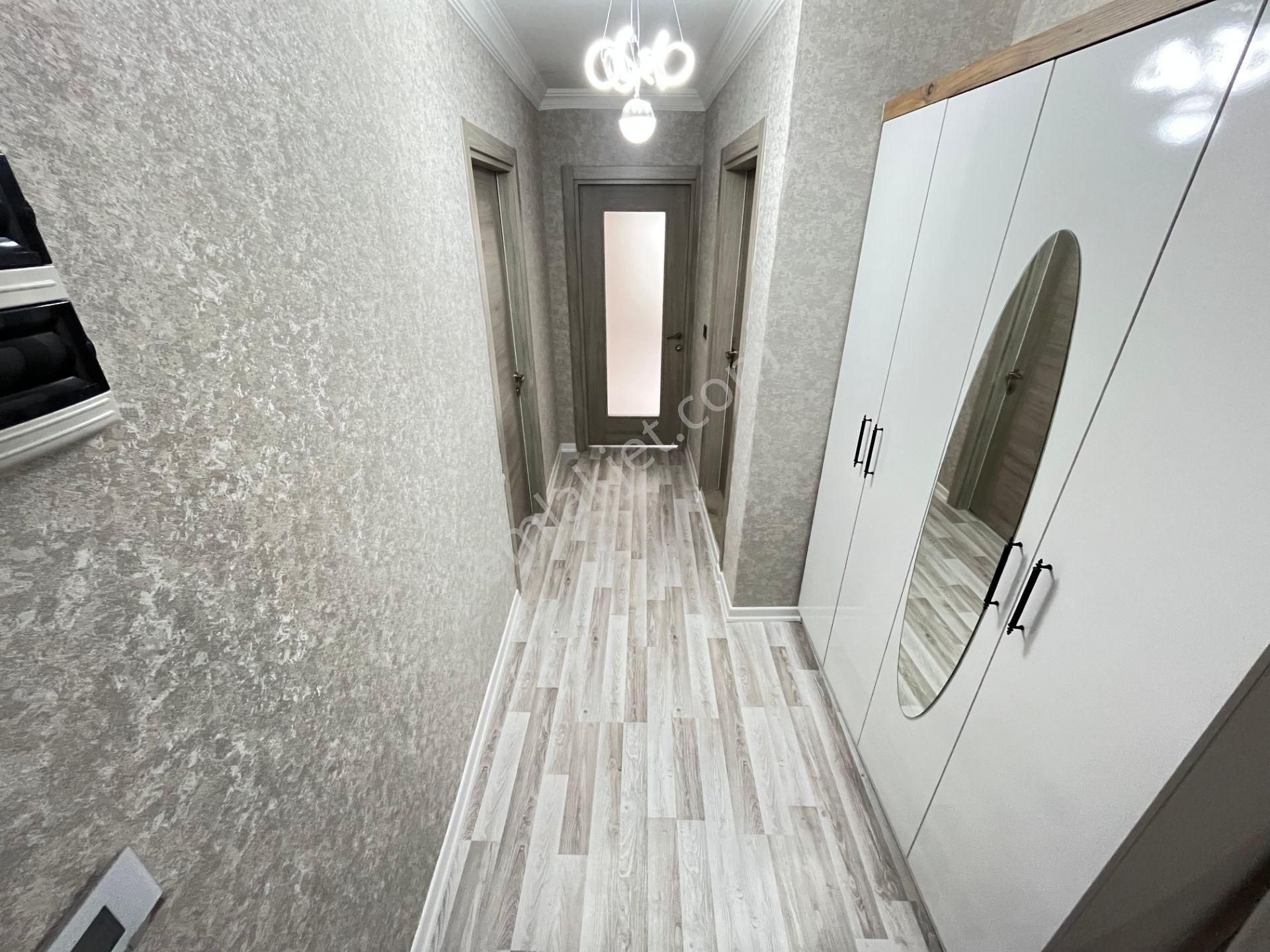 Akçay Özgüven Emlak'tan Ön Cephe Arakat Asansörlü Yeni 1+1 - Görsel 18