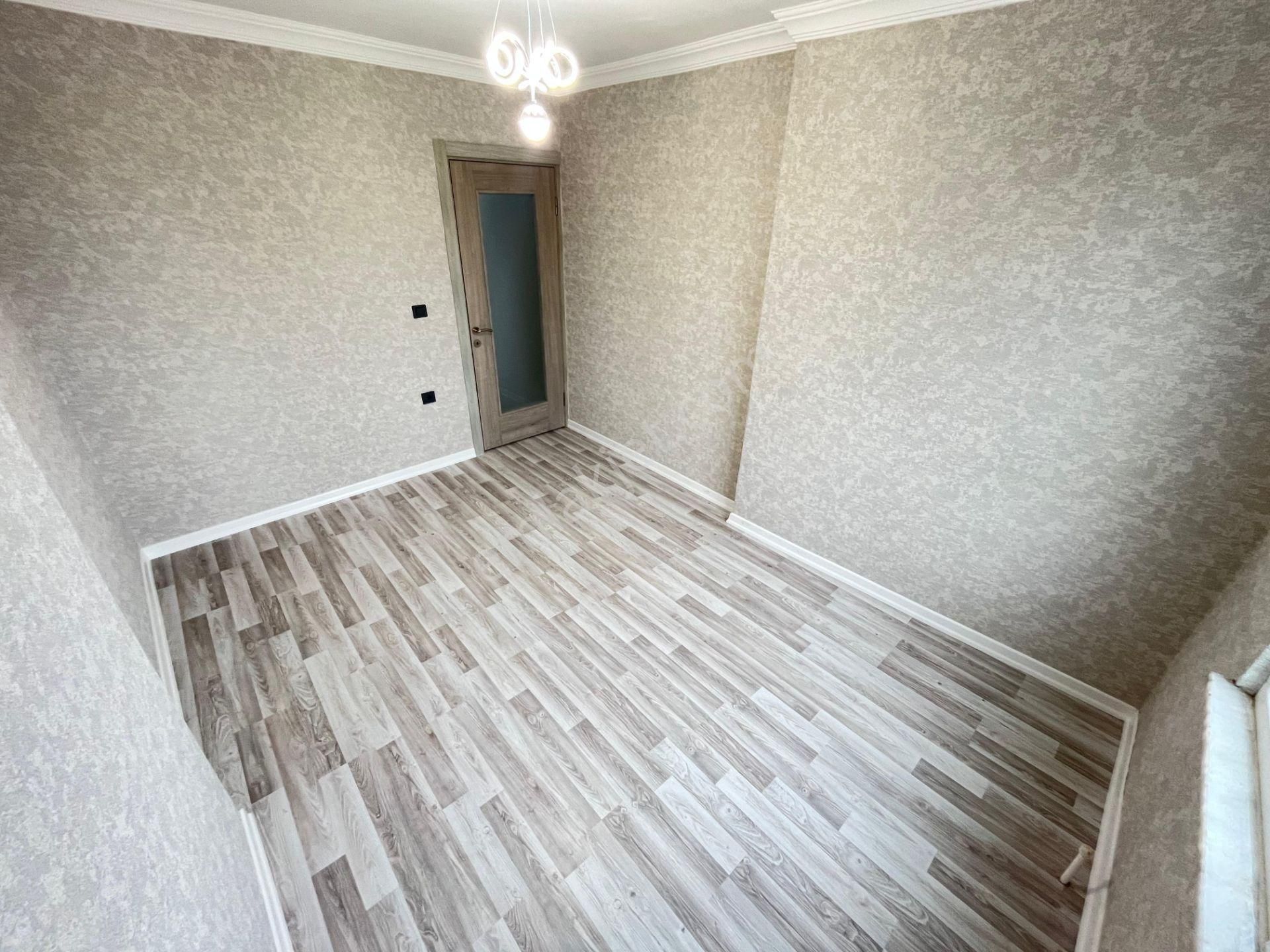 Akçay Özgüven Emlak'tan Ön Cephe Arakat Asansörlü Yeni 1+1 - Görsel 12