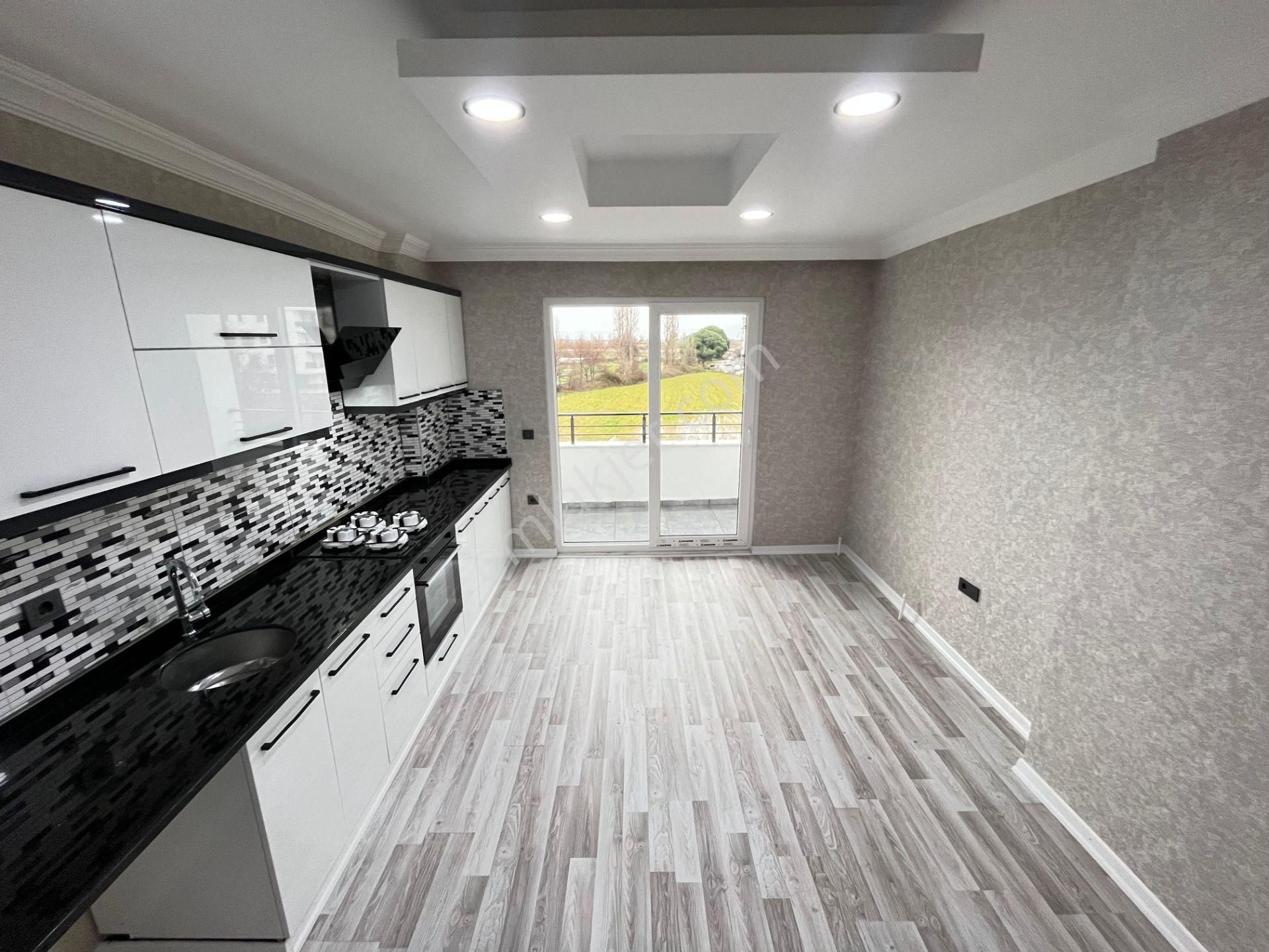 Akçay Özgüven Emlak'tan Ön Cephe Arakat Asansörlü Yeni 1+1 - Görsel 2