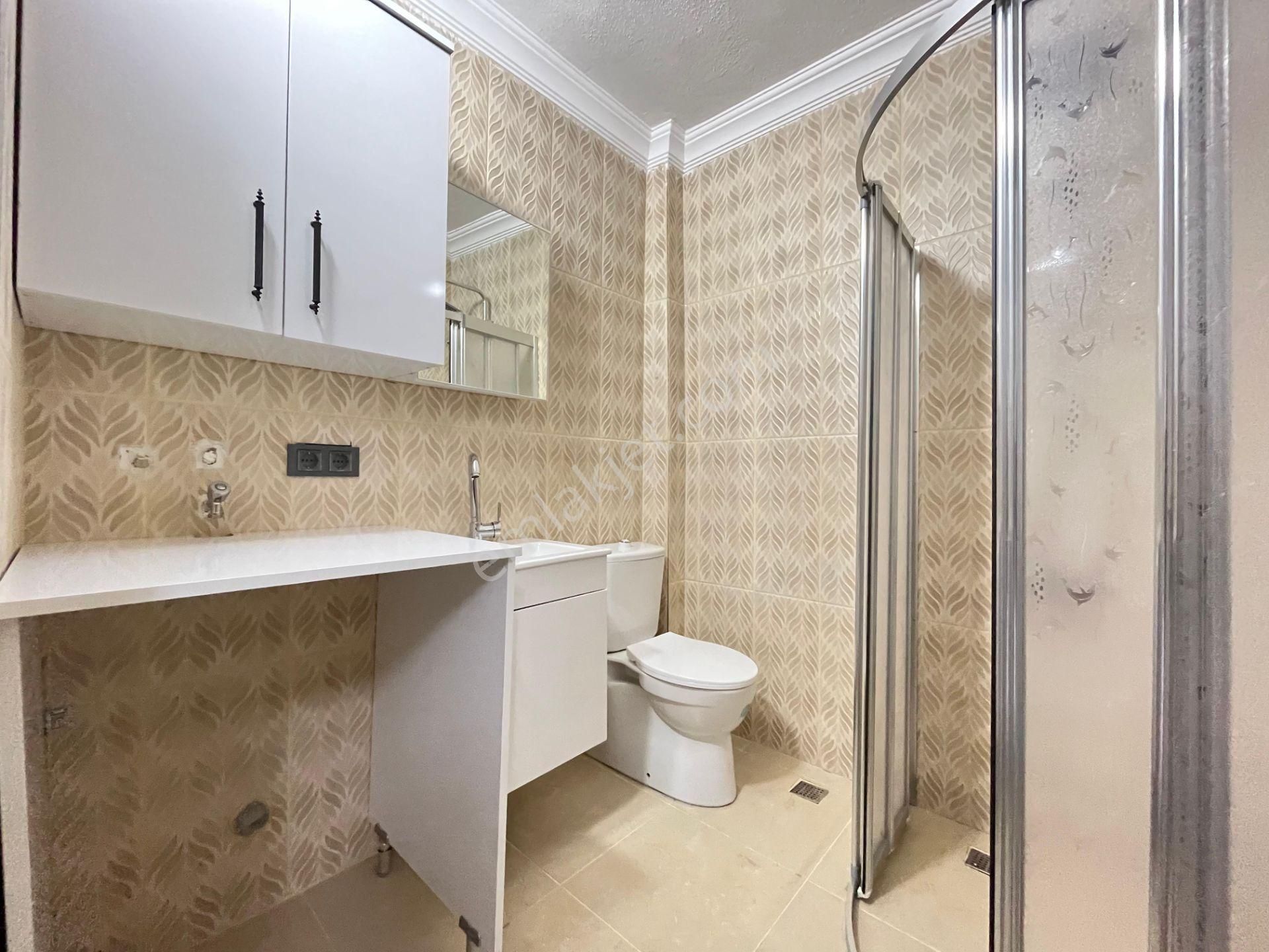 Akçay Özgüven Emlak'tan Ön Cephe Arakat Asansörlü Yeni 1+1 - Görsel 15