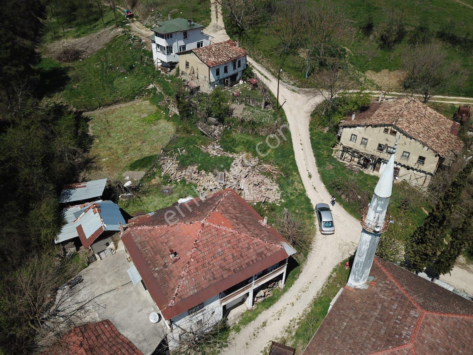 Sakarya Taraklı Aksu Mahallesı’nde 264 Metre² Yapı Yapılabılır Satılık Arsa - Görsel 4