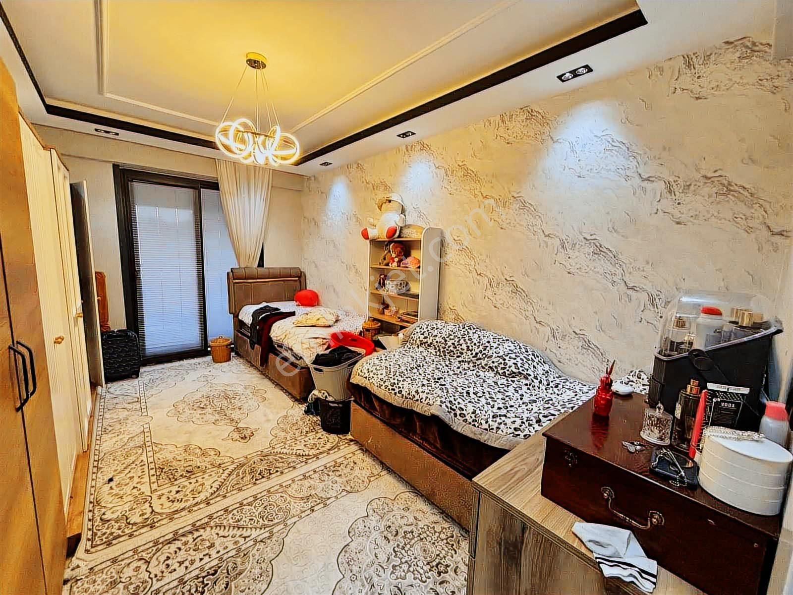 Uzaydan İbni Sinada Stars Class Sitesinde Satılık Ara Kat Daire - Görsel 6