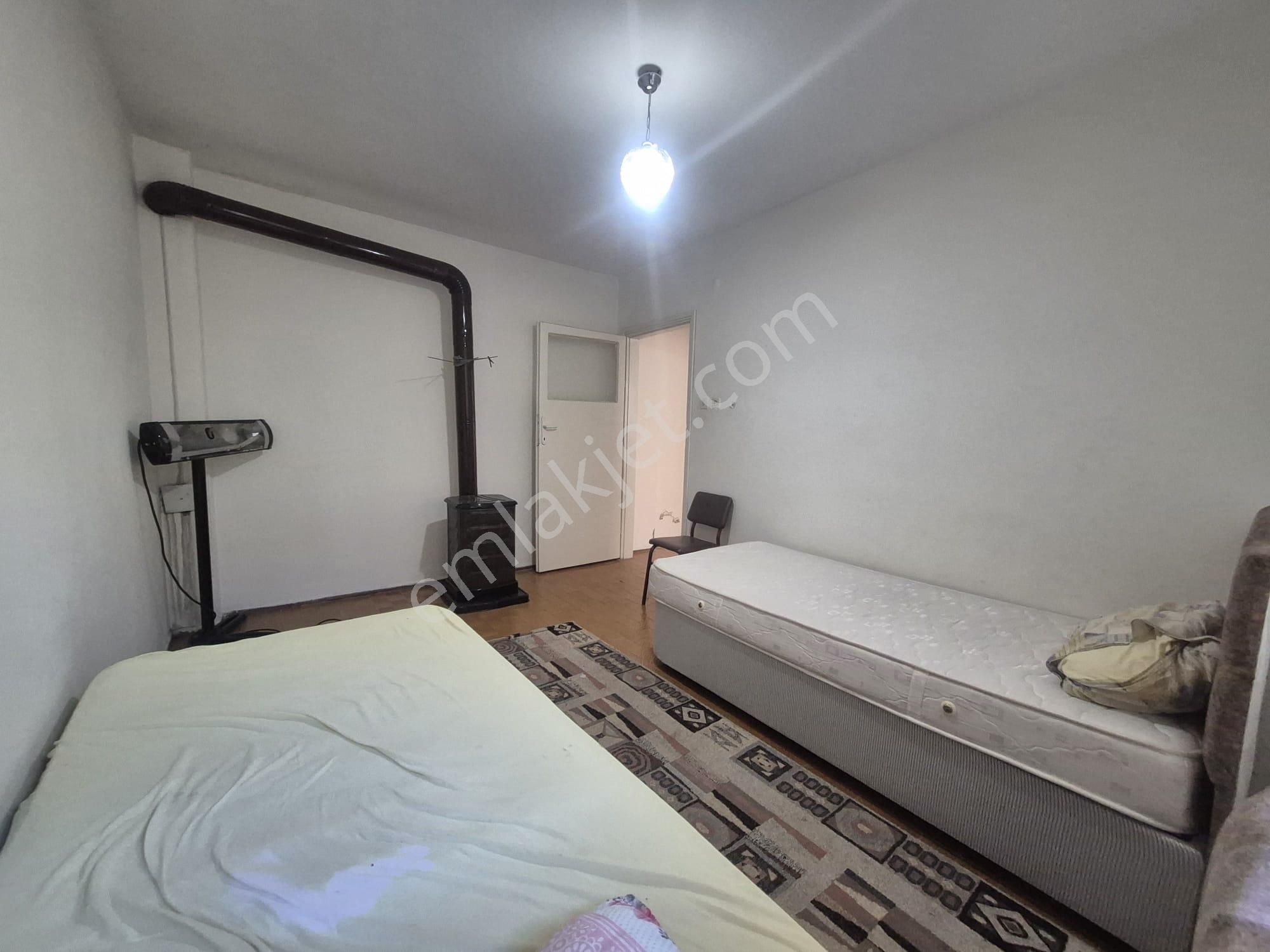 Golden Globy, Edremit Belediyesi Karşısında Merkezi Konumda Kiralık Eşyalı 2+1 Daire - Görsel 15