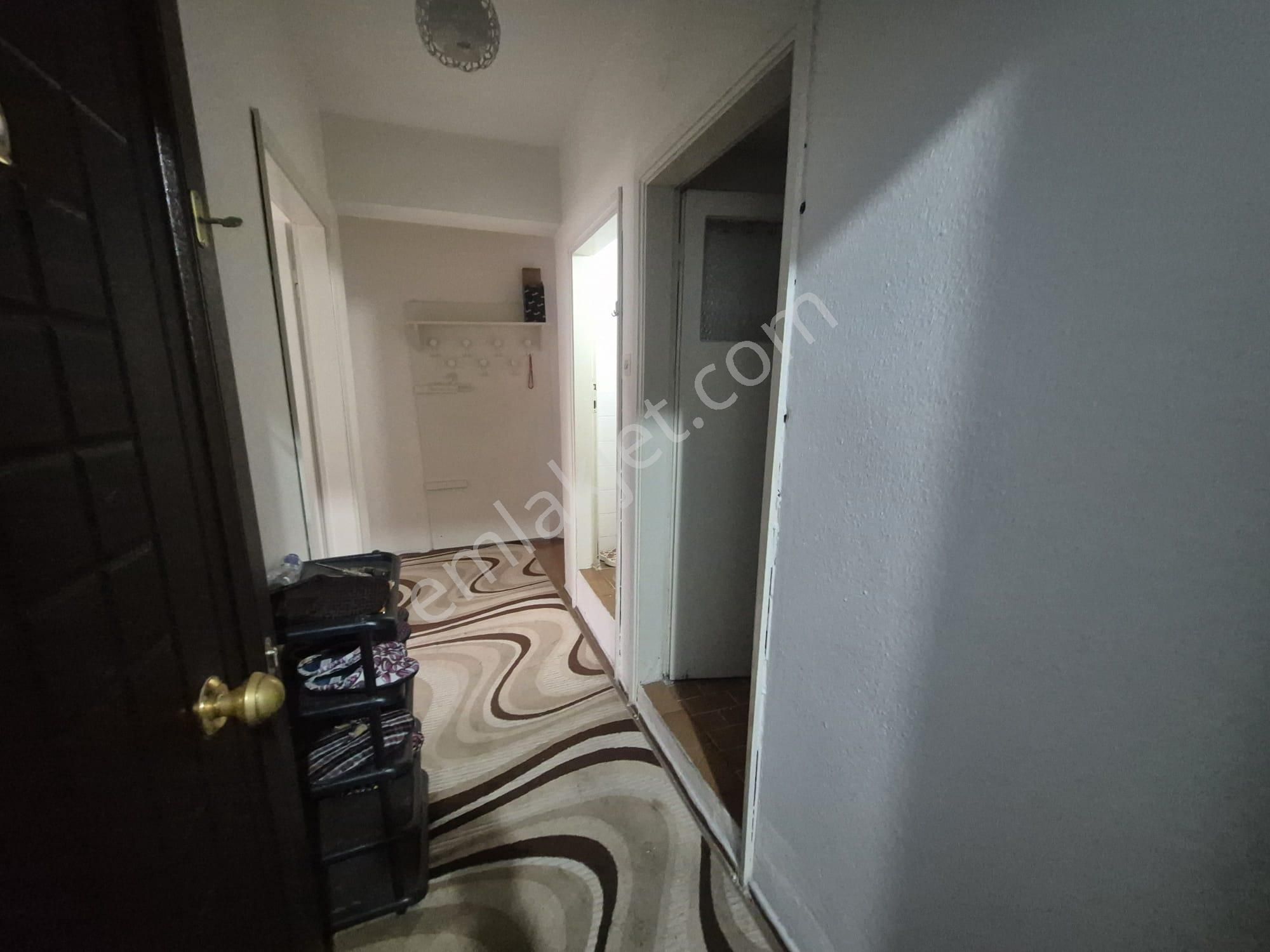 Golden Globy, Edremit Belediyesi Karşısında Merkezi Konumda Kiralık Eşyalı 2+1 Daire - Görsel 8