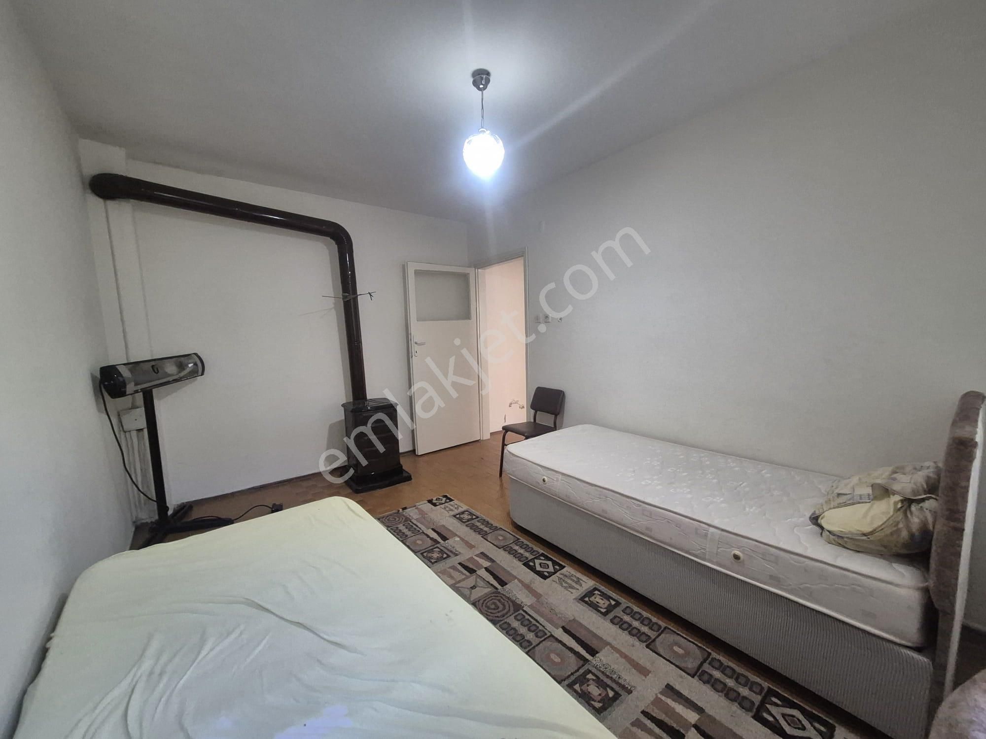 Golden Globy, Edremit Belediyesi Karşısında Merkezi Konumda Kiralık Eşyalı 2+1 Daire - Görsel 23