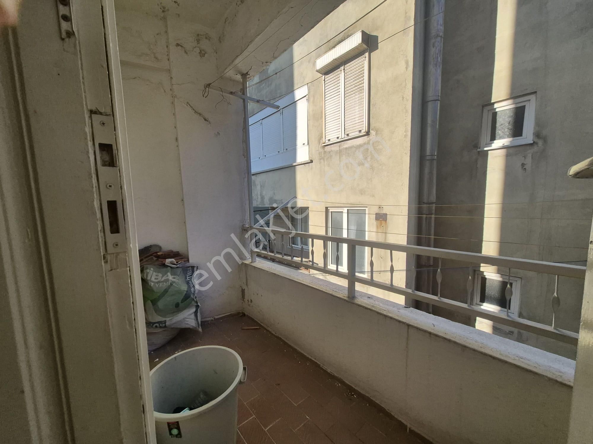 Golden Globy, Edremit Belediyesi Karşısında Merkezi Konumda Kiralık Eşyalı 2+1 Daire - Görsel 20