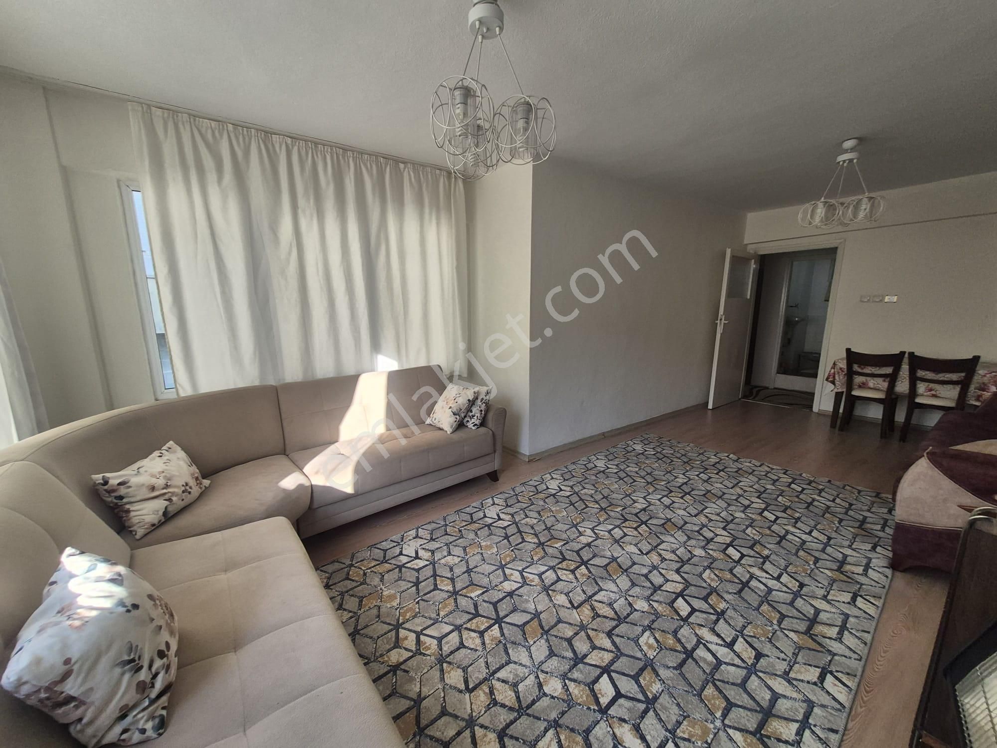 Golden Globy, Edremit Belediyesi Karşısında Merkezi Konumda Kiralık Eşyalı 2+1 Daire - Görsel 22