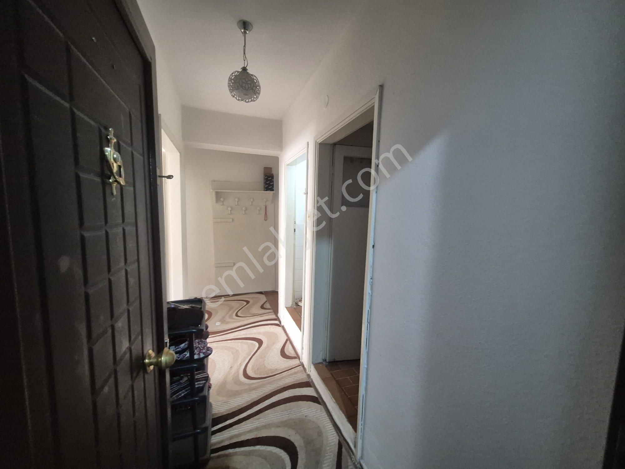 Golden Globy, Edremit Belediyesi Karşısında Merkezi Konumda Kiralık Eşyalı 2+1 Daire - Görsel 16