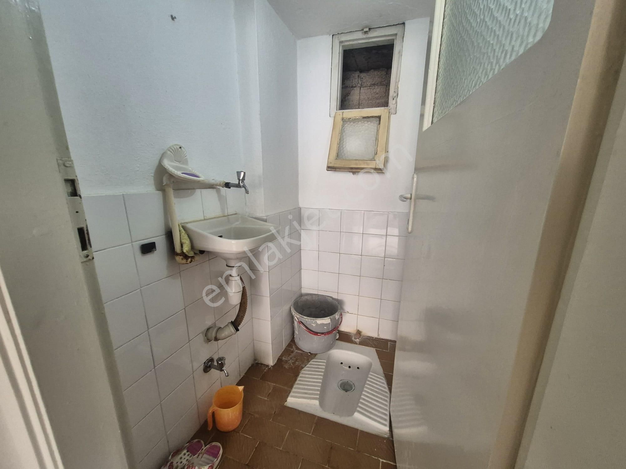 Golden Globy, Edremit Belediyesi Karşısında Merkezi Konumda Kiralık Eşyalı 2+1 Daire - Görsel 26