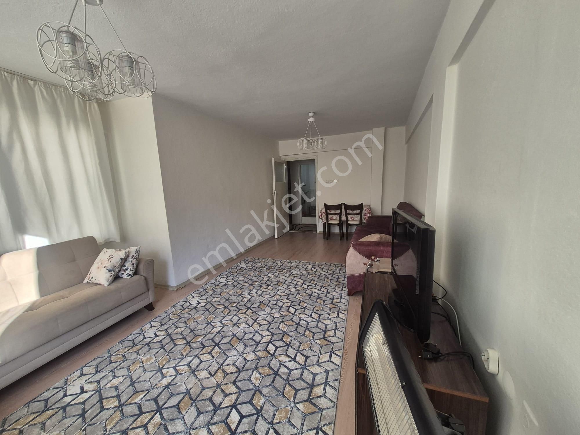 Golden Globy, Edremit Belediyesi Karşısında Merkezi Konumda Kiralık Eşyalı 2+1 Daire - Görsel 21