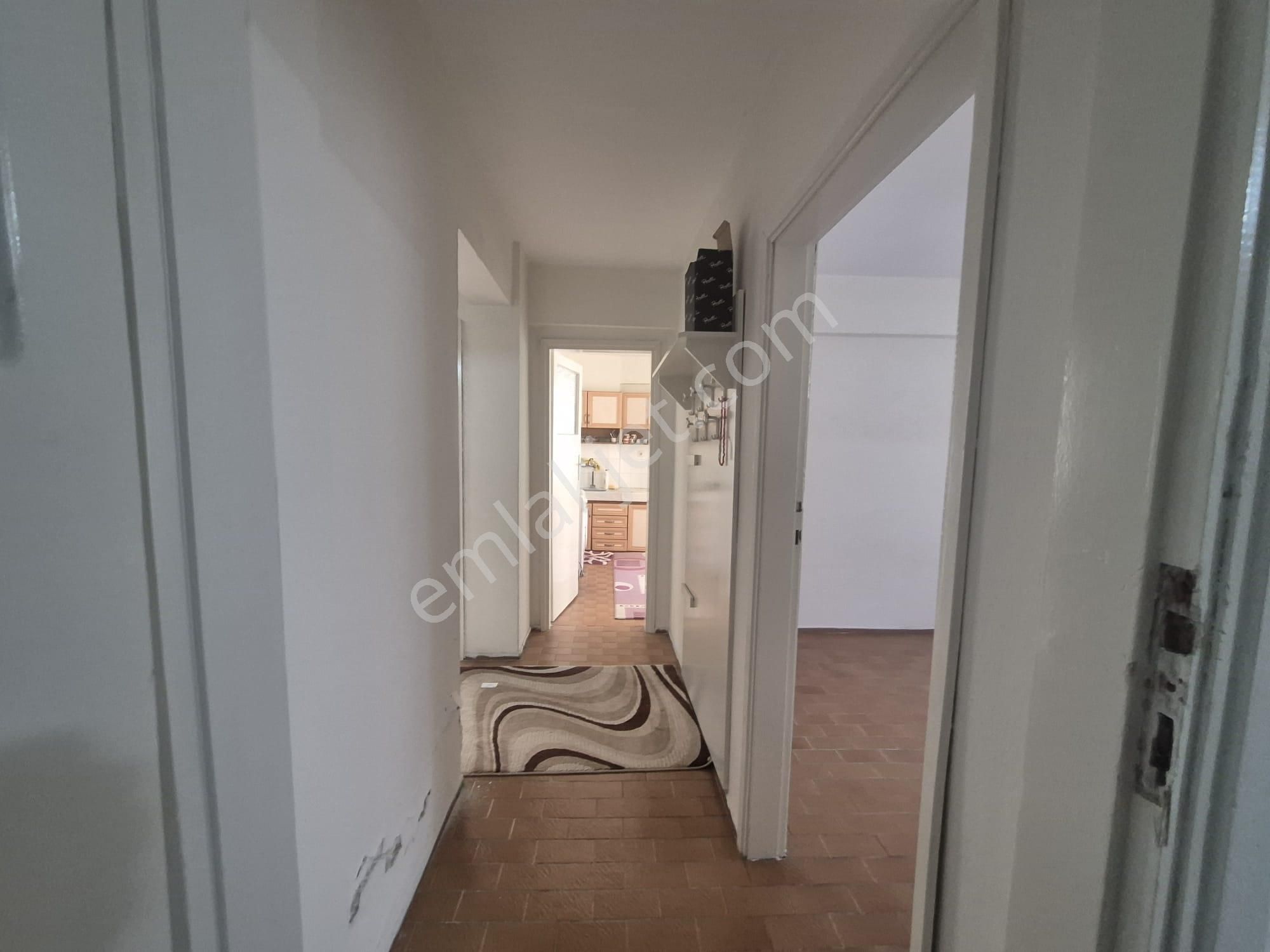 Golden Globy, Edremit Belediyesi Karşısında Merkezi Konumda Kiralık Eşyalı 2+1 Daire - Görsel 14