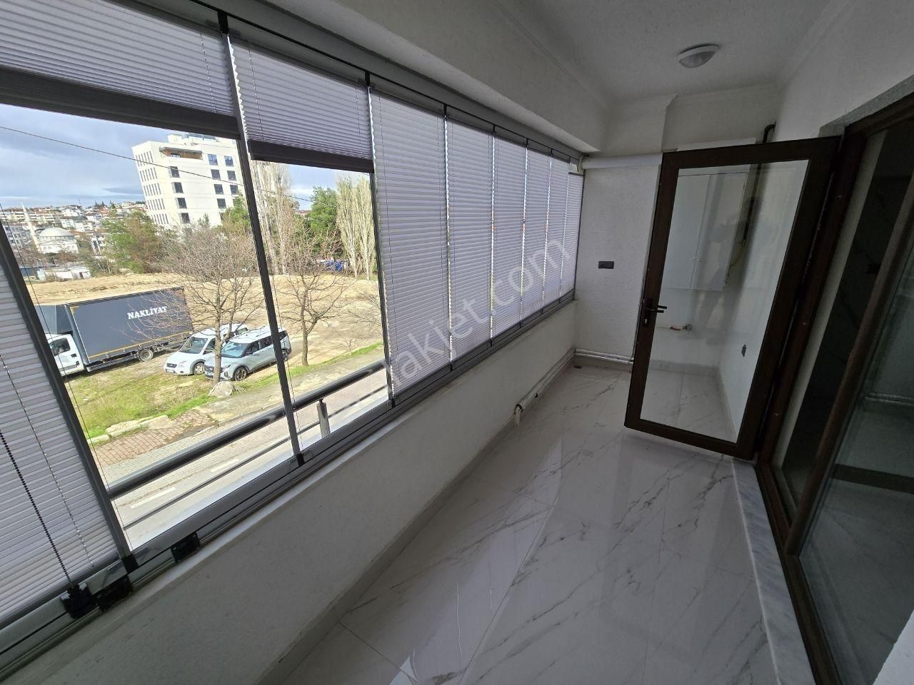 Odunluk'ta Kiralık 5+1 Dubleks - Çift Teraslı - Kapalı Balkonlu - Görsel 18