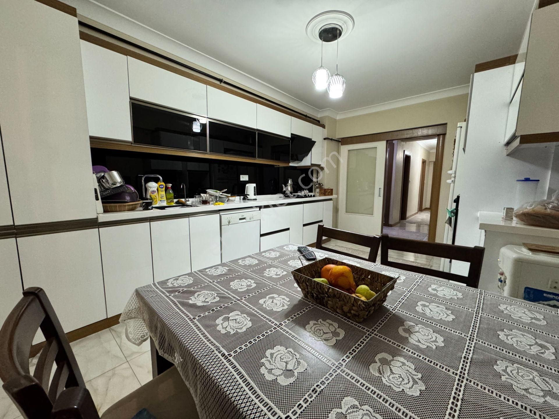 Kalecik Emlak'tan Mimar Sinan Mh'de Çift Asansörlü Site Dairesi 5.kat 4+1 - Görsel 3