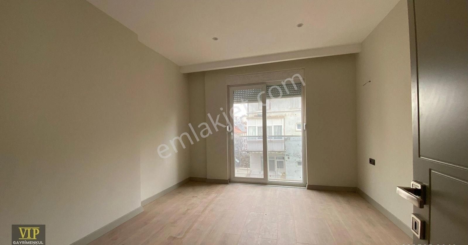 Vip Gayrimenkul'den Çarşı Merkezinde Kiralık 2+1 Sıfır Daire - Görsel 8