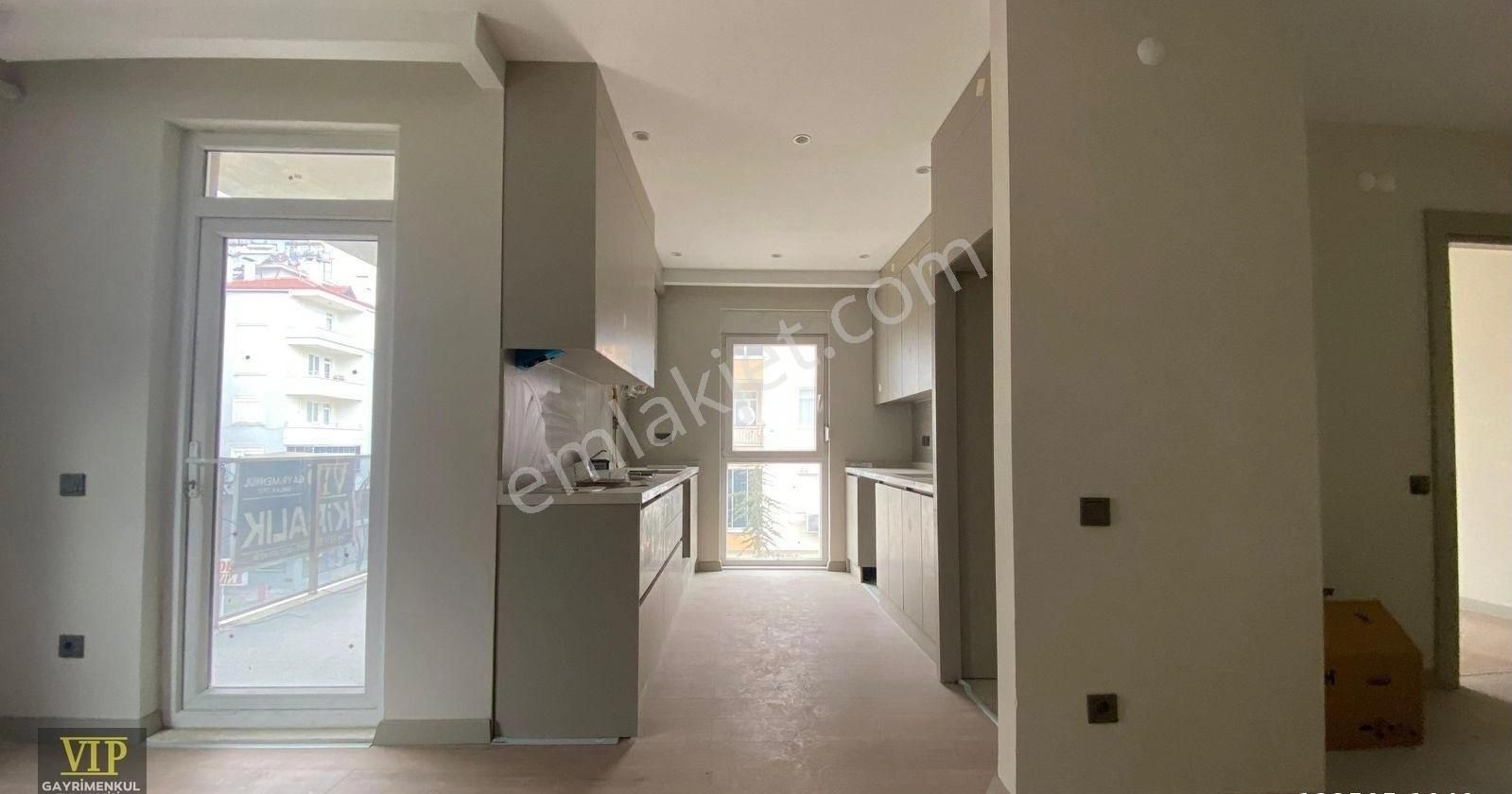 Vip Gayrimenkul'den Çarşı Merkezinde Kiralık 2+1 Sıfır Daire - Görsel 9
