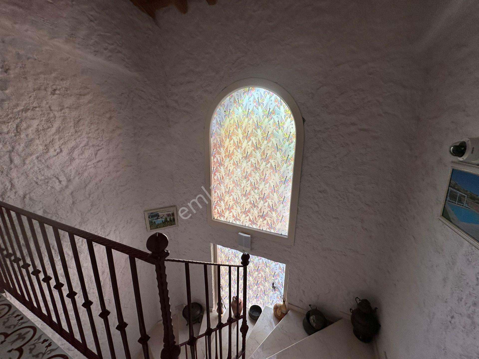 Çeşme Merkeze Ve Plaja Yakın Satılık Otel - Görsel 8