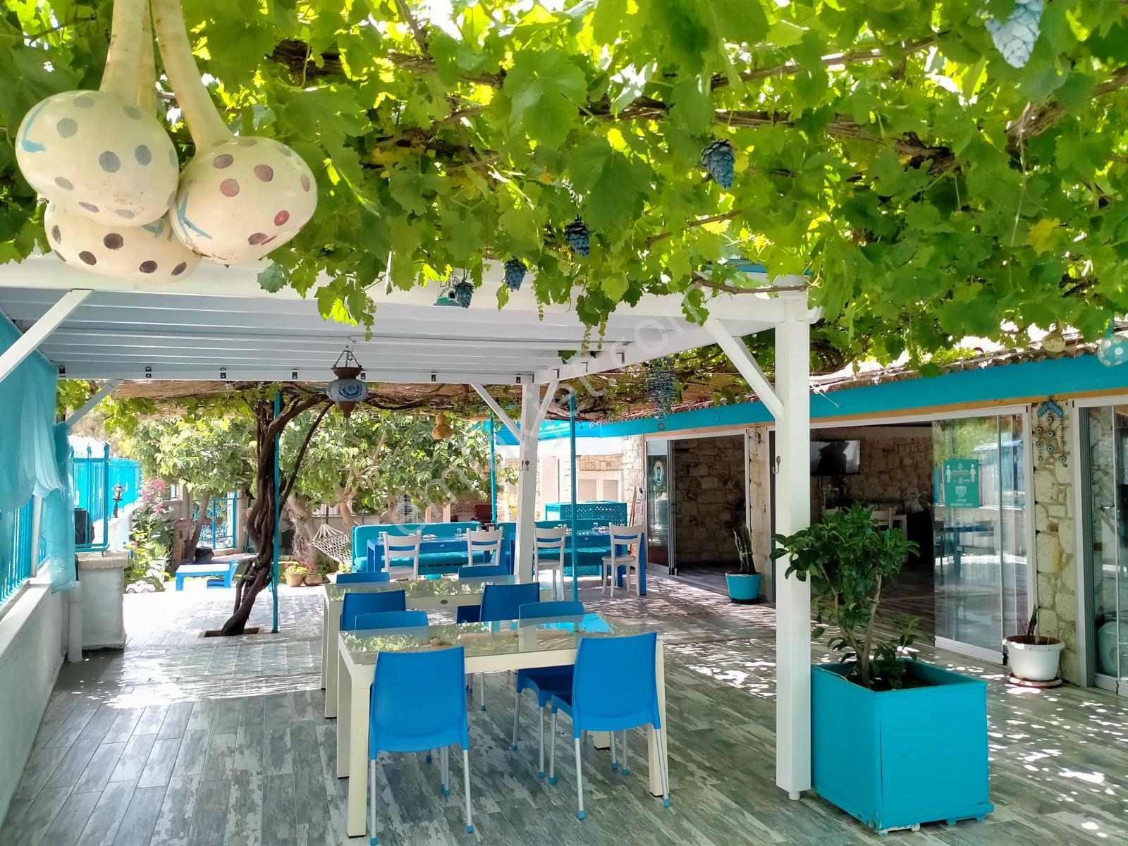 Çeşme Merkeze Ve Plaja Yakın Satılık Otel - Görsel 20