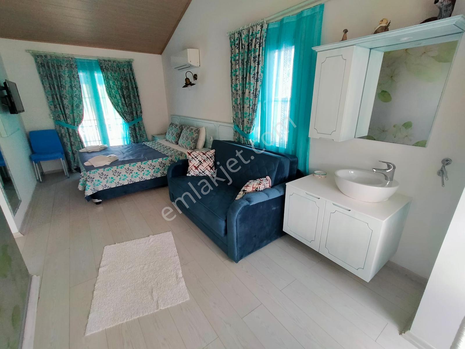 Çeşme Merkeze Ve Plaja Yakın Satılık Otel - Görsel 21