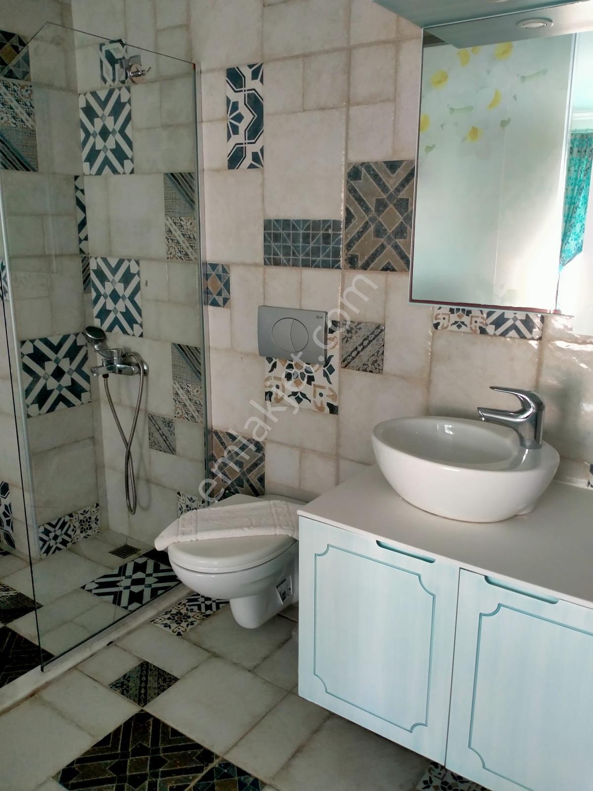 Çeşme Merkeze Ve Plaja Yakın Satılık Otel - Görsel 23