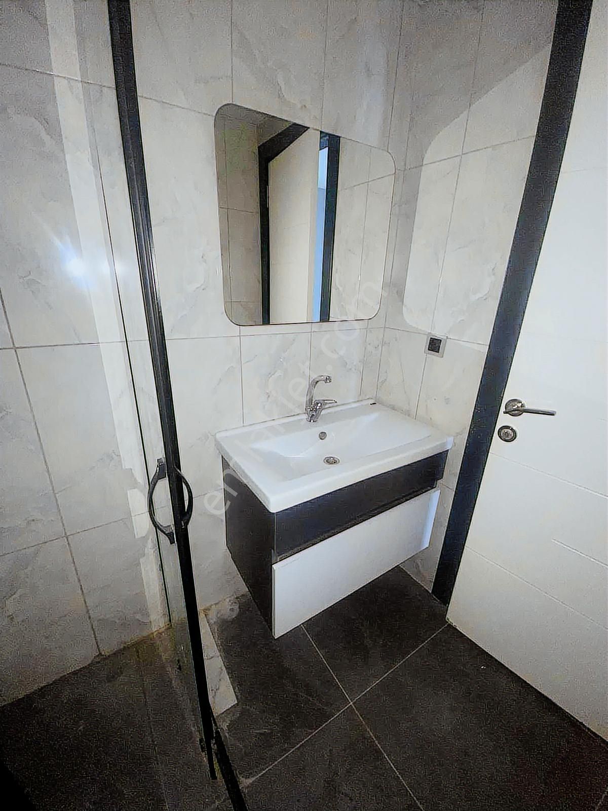 Mıthatpaşa Da Kapalı Mutfak 3+1 Kiralık Daire - Görsel 24