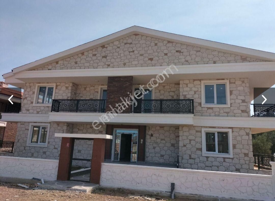 Taş Emlak'tan Sarımsaklıda Havuzlu Sitede Sıfır Daire - Görsel 5