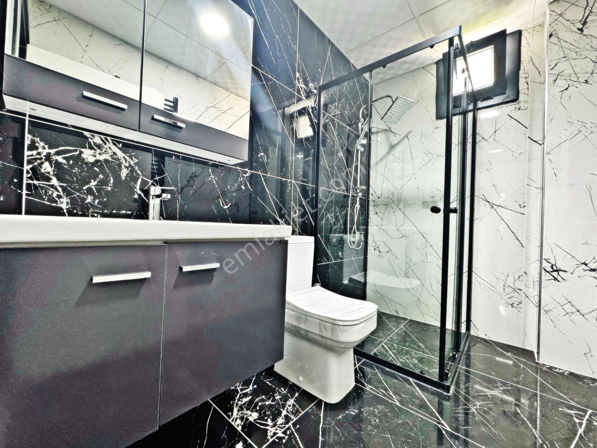 🔵🔵aktiften Akçayda Merkezi Konumda Yaz Kış Keyifli Cam Balkonu Ön Cephe Arakat Lüx 2+1 Daire - Görsel 16