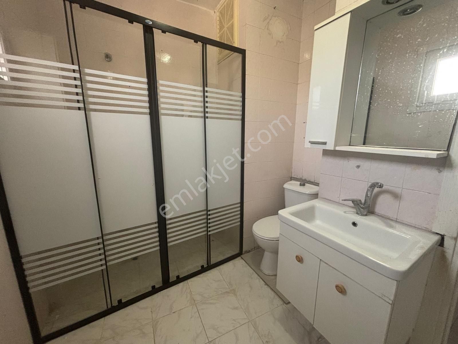 Topselvi' Asansörlü Oldukça Geniş Kullanışlı Kiralık3+1 Dairemiz - Görsel 16