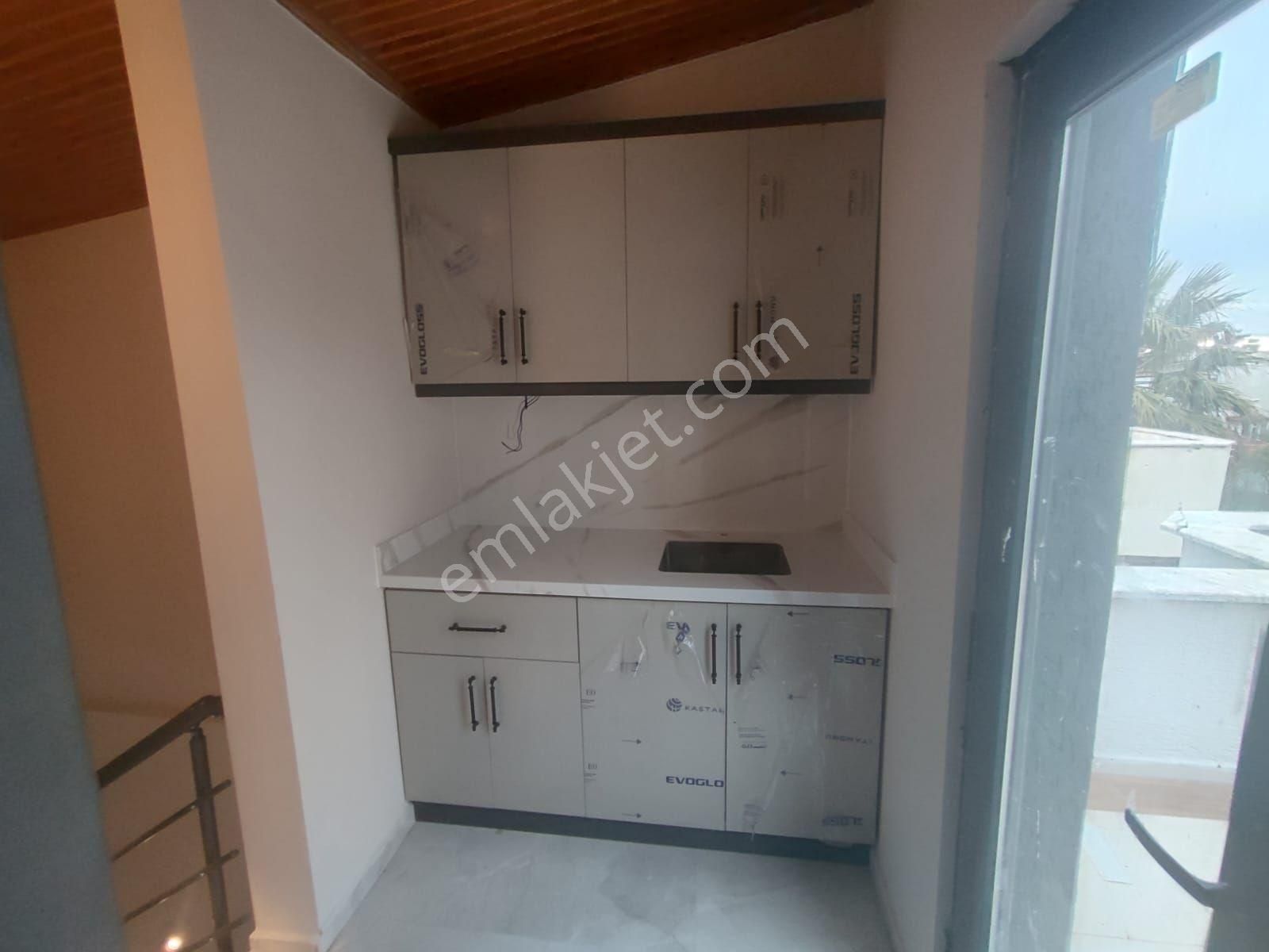 Edremit Güre Denize Yürüme Mesafesinde Satılık İçi Sıfırlanmış Vi - Görsel 24