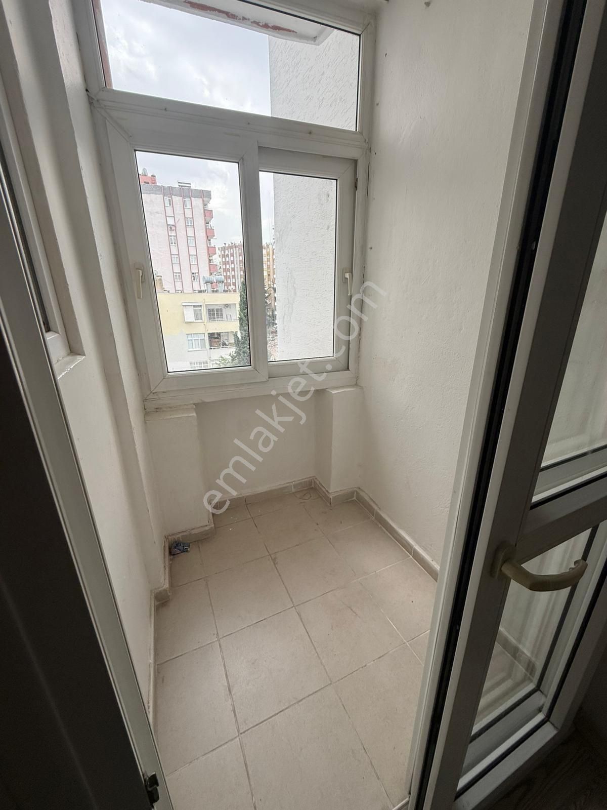 +++çukurova Mahfesığmaz Mah. Dede Kebap Yakını Kiralık 2+1 Daire - Görsel 4