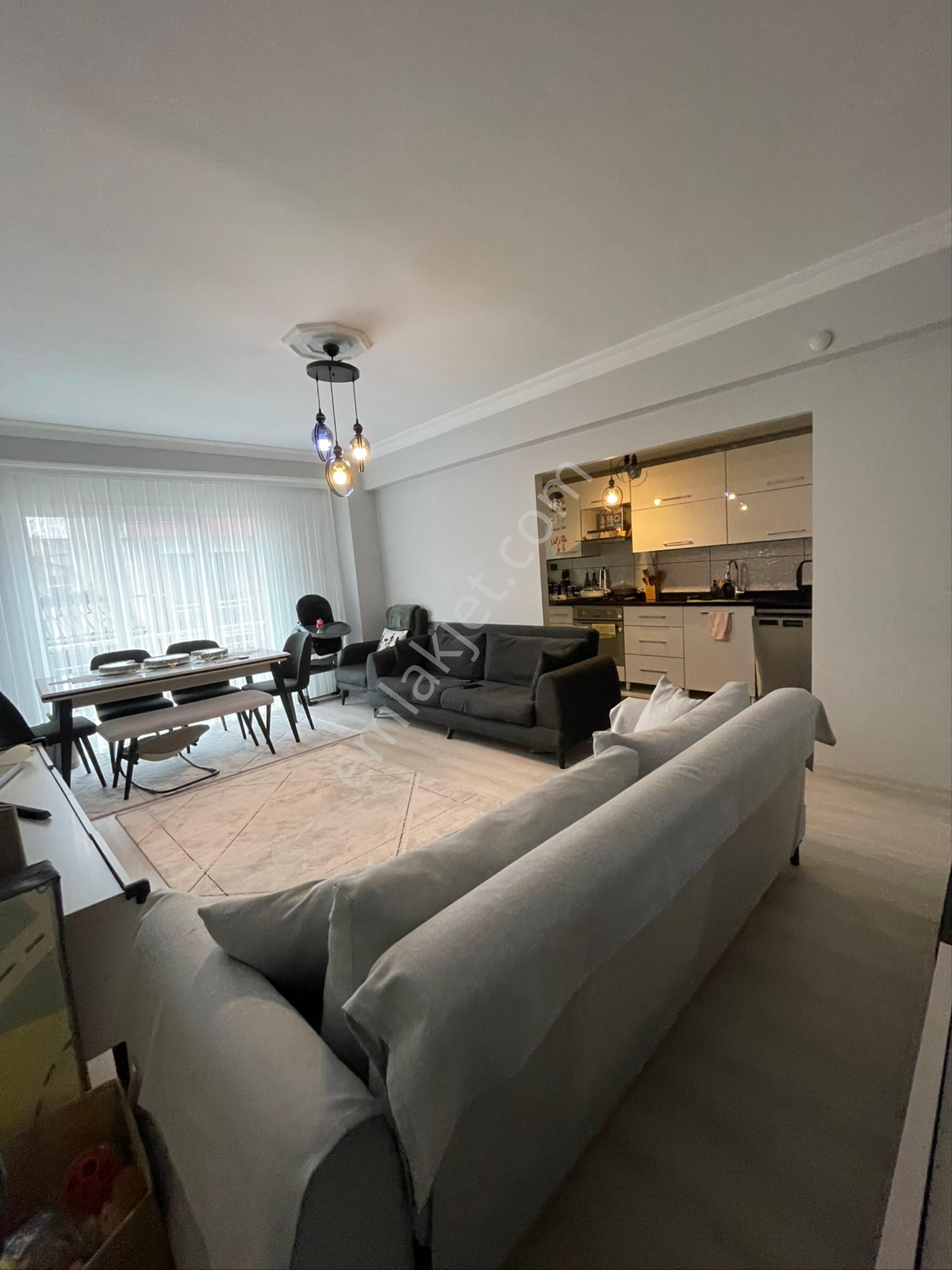 Bayrampaşada Metroya Yakın, Kat Mülkiyetli 3+2 Dubleks